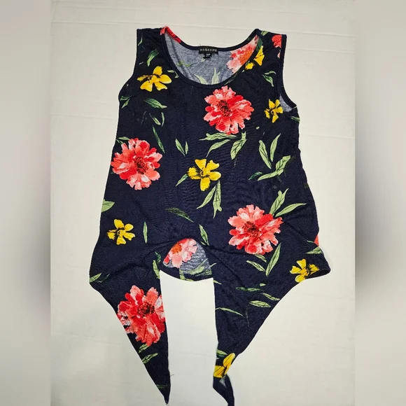 Magazine Flower Tank Top - Picture 2 of 11